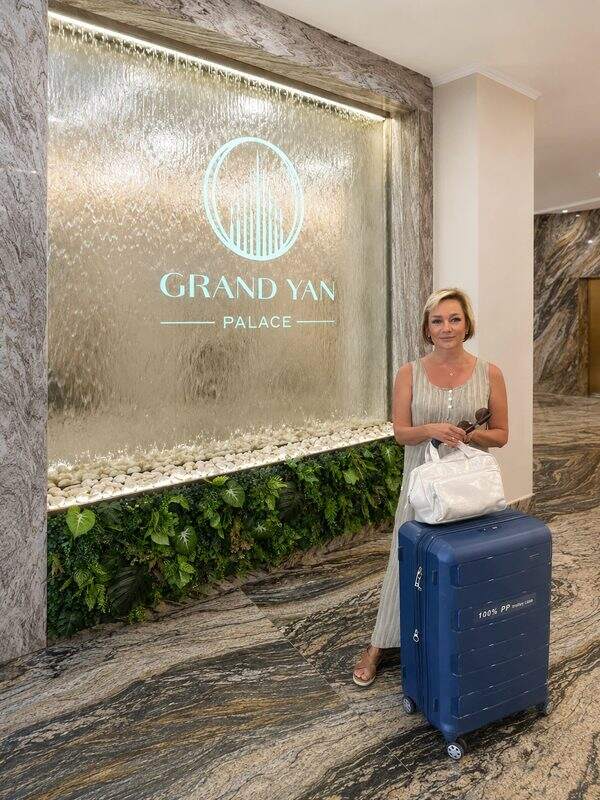 Татьяна Буланова в Grand Yan Hotel