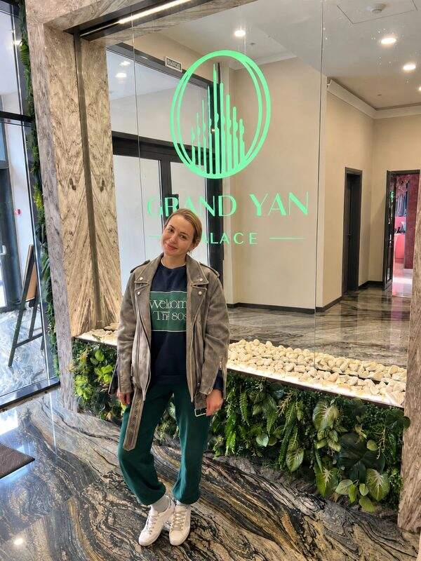 Анжелика Каширина в Grand Yan Hotel