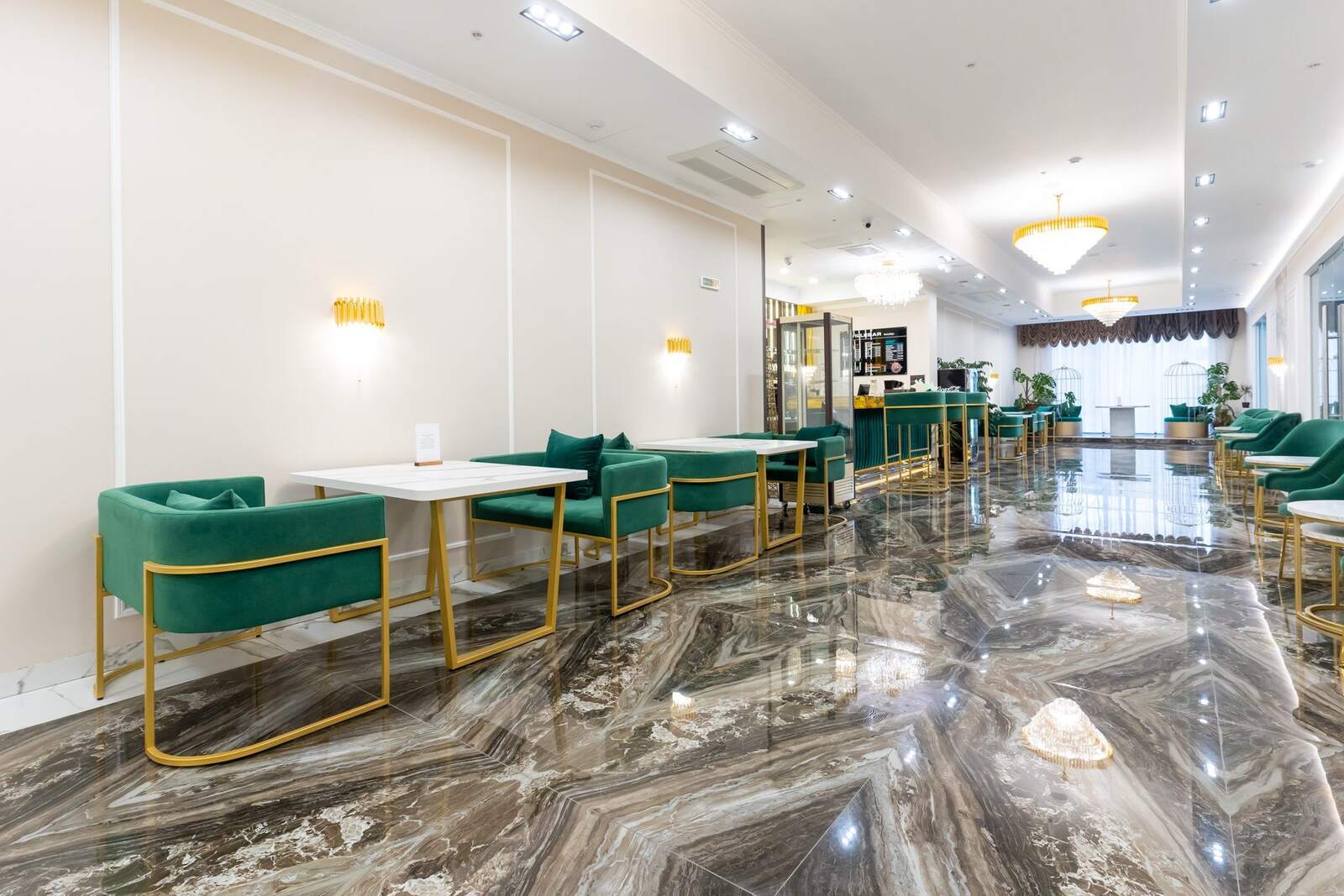 Лаунж-зона лобби Grand Yan Hotel