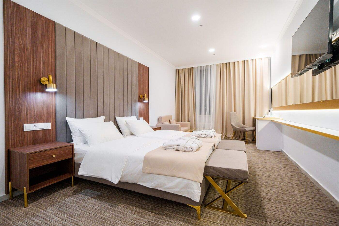 Grand Yan Hotel